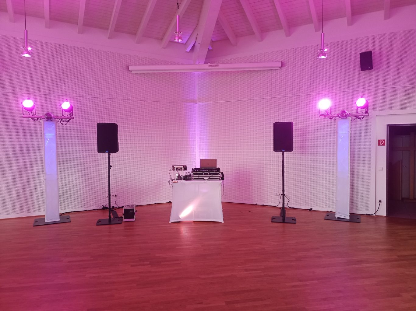 Hochzeitsfeier im Gemeindezentrum in Obersdorf Rödgen